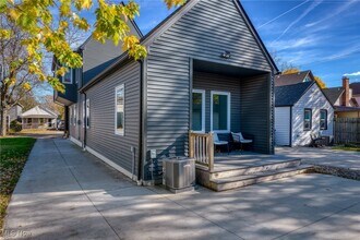 1928 W 48th St in Cleveland, OH - Building Photo - Building Photo