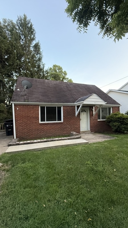 property at 136 Orchard Dr