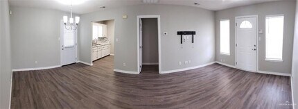 13 Dove Ave W in Pharr, TX - Building Photo - Building Photo