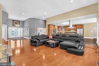 13716 Molly Berry Rd in Brandywine, MD - Building Photo - Building Photo