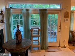 7106 Point Replete Cir in Fort Belvoir, VA - Building Photo - Building Photo