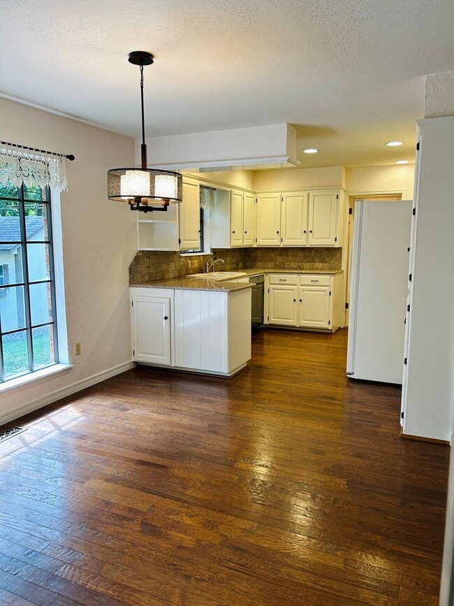 3412 Smoky Hollow Rd in Edmond, OK - Building Photo - Building Photo