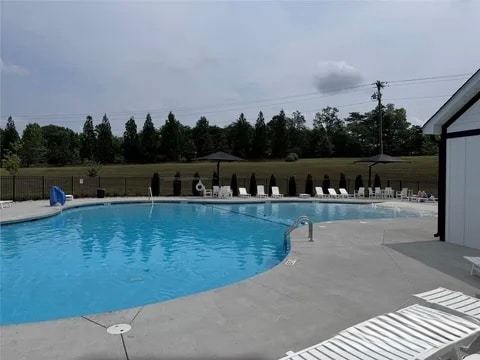 property at 16142 Commodore Dr