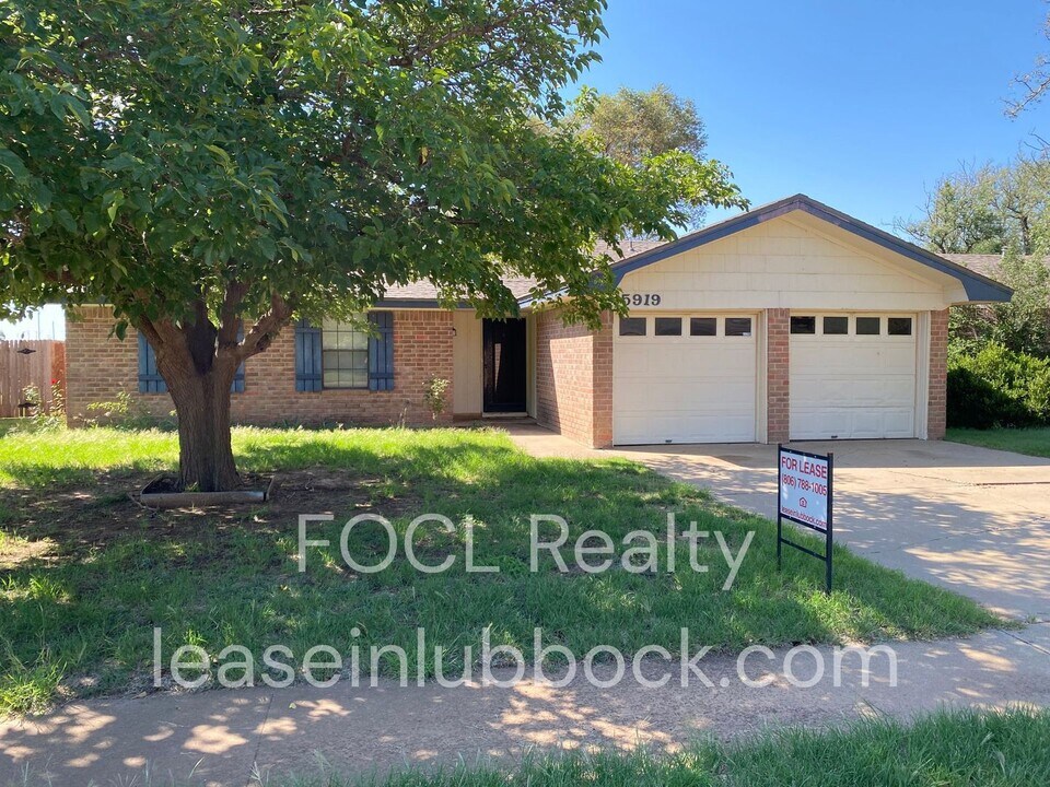 5919 16th St in Lubbock, TX - Building Photo