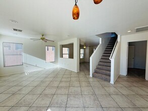 4209 Great Egret Ln in North Las Vegas, NV - Building Photo - Building Photo