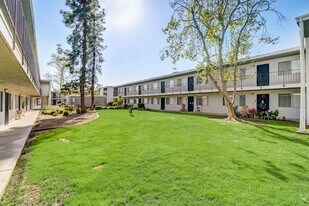 Terre at Trails in Ramona, CA - Building Photo