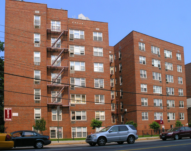 Pelham Parkway Apartments in Bronx, NY - Building Photo - Building Photo