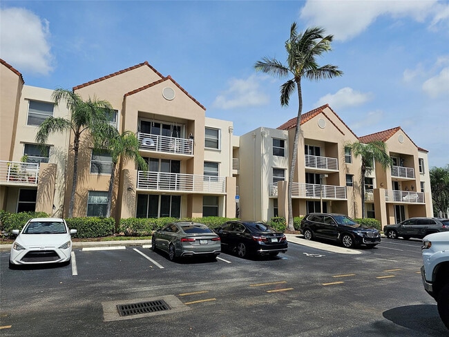 property at 2731 Ocean Club Blvd