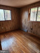 851 Nancy Jack Rd in Gerrardstown, WV - Foto de edificio - Building Photo