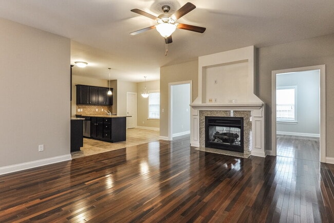 20 Tia Circle in Garner, NC - Foto de edificio - Building Photo