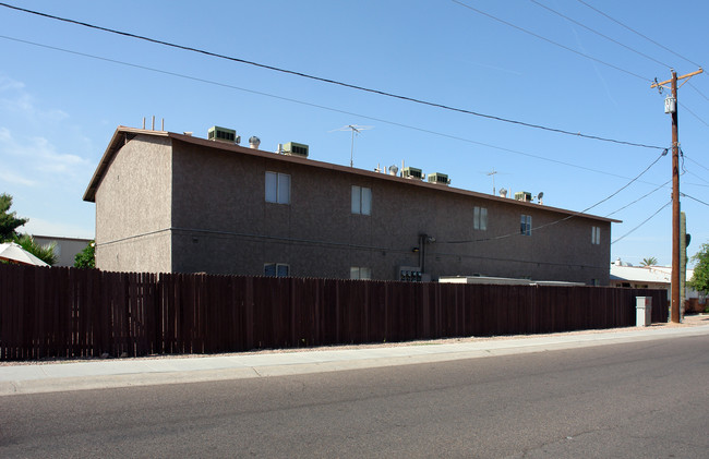 The Arcadia Cottages in Phoenix, AZ - Building Photo - Building Photo