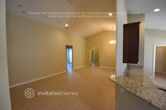 3853 Radley Dr, Unit 09-203 in West Melbourne, FL - Building Photo - Building Photo