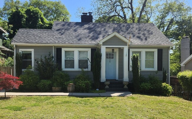 24 Monticello Ave