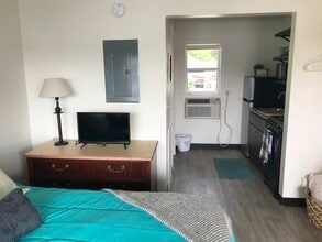 1600 Marion Rd SE, Unit 10 in Rochester, MN - Building Photo - Building Photo