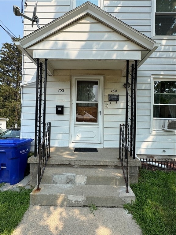 152 E Main St in Webster, NY - Building Photo - Building Photo