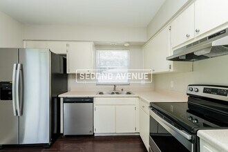 3809 Pinedale St in Brandon, FL - Building Photo - Building Photo