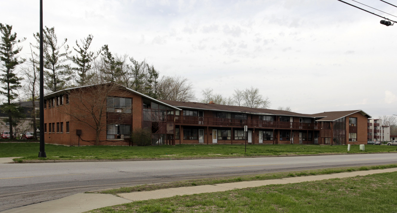 Princess City Apartments in Mishawaka, IN - Foto de edificio