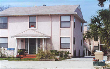 273-281 17th Ave N in Jacksonville Beach, FL - Building Photo - Building Photo