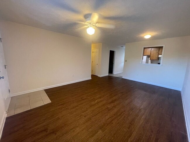 101 Hunter's Run Rd in Athens, GA - Building Photo - Building Photo