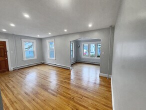 80 Delmont Ave in Worcester, MA - Building Photo - Building Photo