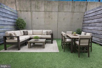 1320 Fenwick Ln in Silver Spring, MD - Building Photo - Building Photo