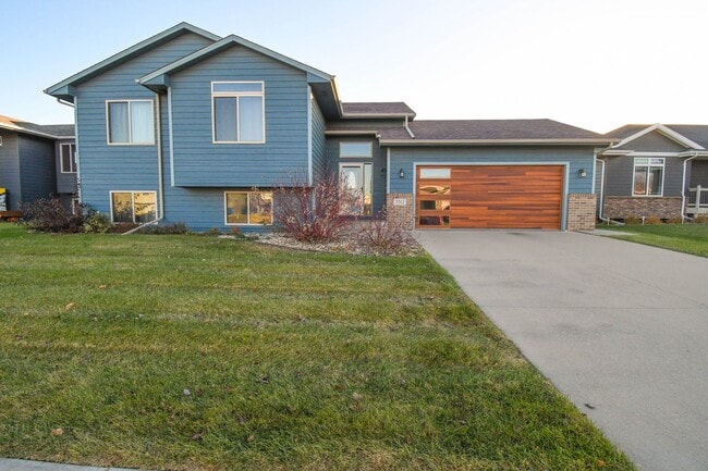 property at 5512 South Culbert Avenue