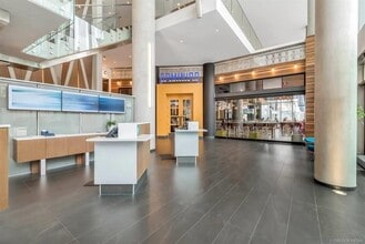 13495 Central Av in Surrey, BC - Building Photo - Building Photo