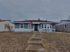 1633 Sherwood Ave in St. Paul, MN - Building Photo