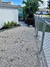 2201 NE 135th Ln in North Miami Beach, FL - Building Photo - Building Photo