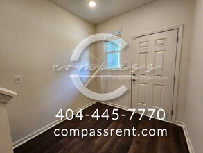 2349 Camden Oak Way in Lithonia, GA - Building Photo - Building Photo