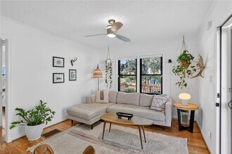 1267 Lyle Pl NW in Atlanta, GA - Building Photo - Building Photo