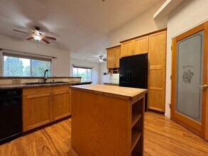 471-825-825 Bantley Dr in Susanville, CA - Building Photo - Building Photo