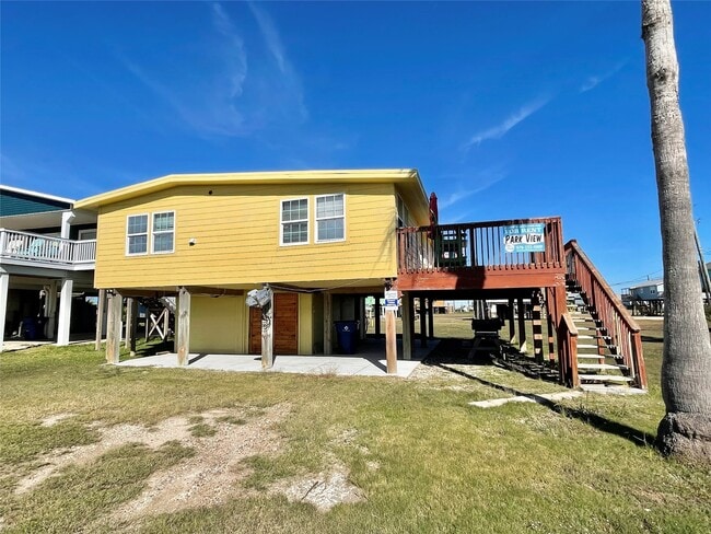 308 Parkview Rd in Surfside Beach, TX - Building Photo - Building Photo