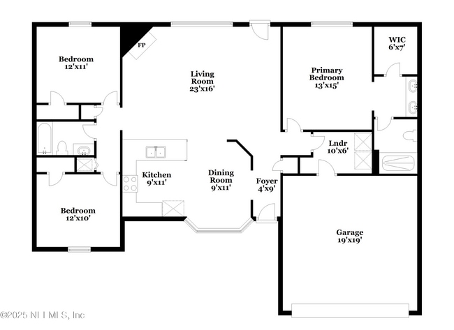 10450 McGirts Creek Dr in Jacksonville, FL - Foto de edificio - Building Photo