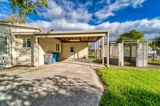 4741 Fleming Way in Olivehurst, CA - Building Photo - Building Photo