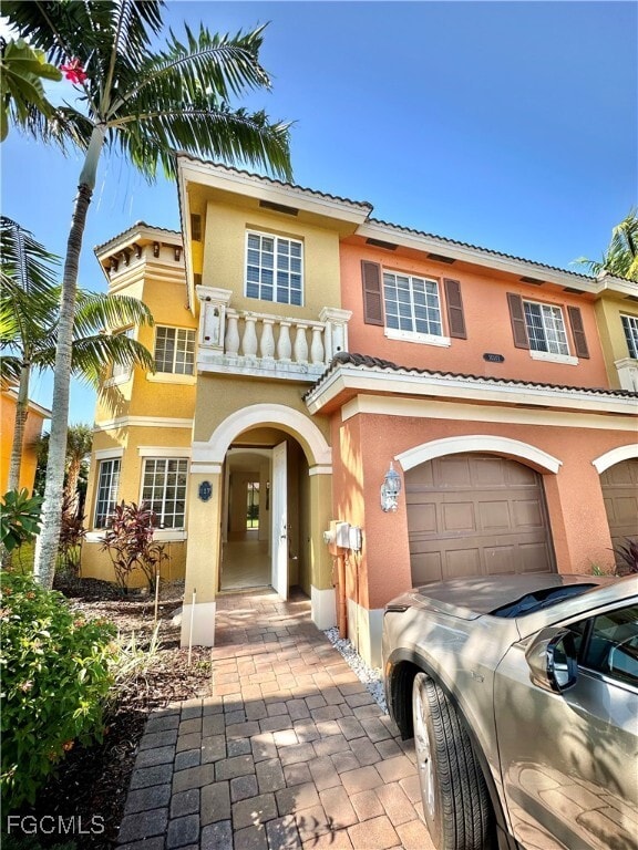 10101 Tin Maple Dr