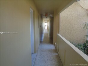 2690 SW 22nd Ave in Miami, FL - Building Photo - Building Photo