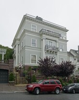 Marina View in San Francisco, CA - Building Photo