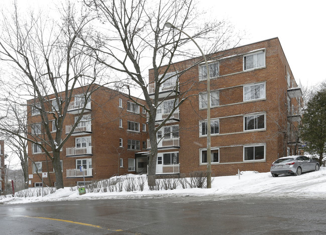 3550 Ridgewood in Montréal, QC - Building Photo - Building Photo