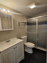 5314 Oakwood Ct in Tampa, FL - Building Photo - Building Photo