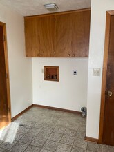 2912 25th St in Great Bend, KS - Foto de edificio - Building Photo