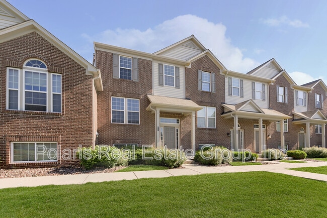 8333 Clayhurst Dr in Indianapolis, IN - Building Photo - Building Photo