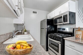 The Brixton in North Hollywood, CA - Building Photo - Building Photo