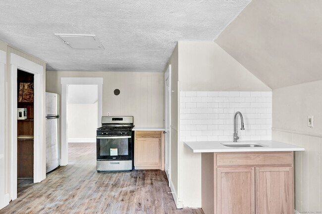 253 Chatham St in New Haven, CT - Building Photo - Building Photo