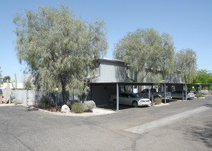 Limberlost Park in Tucson, AZ - Building Photo - Building Photo