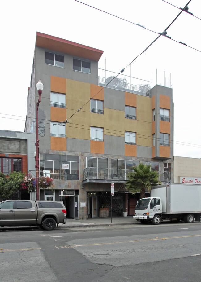 2516-2524 Mission St