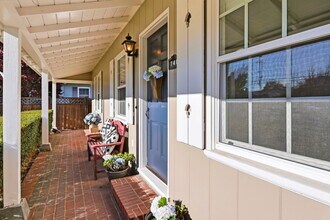 740 Laurel Ave in Burlingame, CA - Building Photo - Building Photo