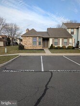 33 Banbury Ct in Trenton, NJ - Building Photo - Building Photo