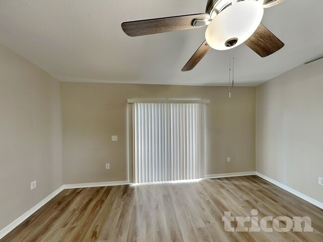 339 Squires Grove Dr in Winter Haven, FL - Foto de edificio - Building Photo