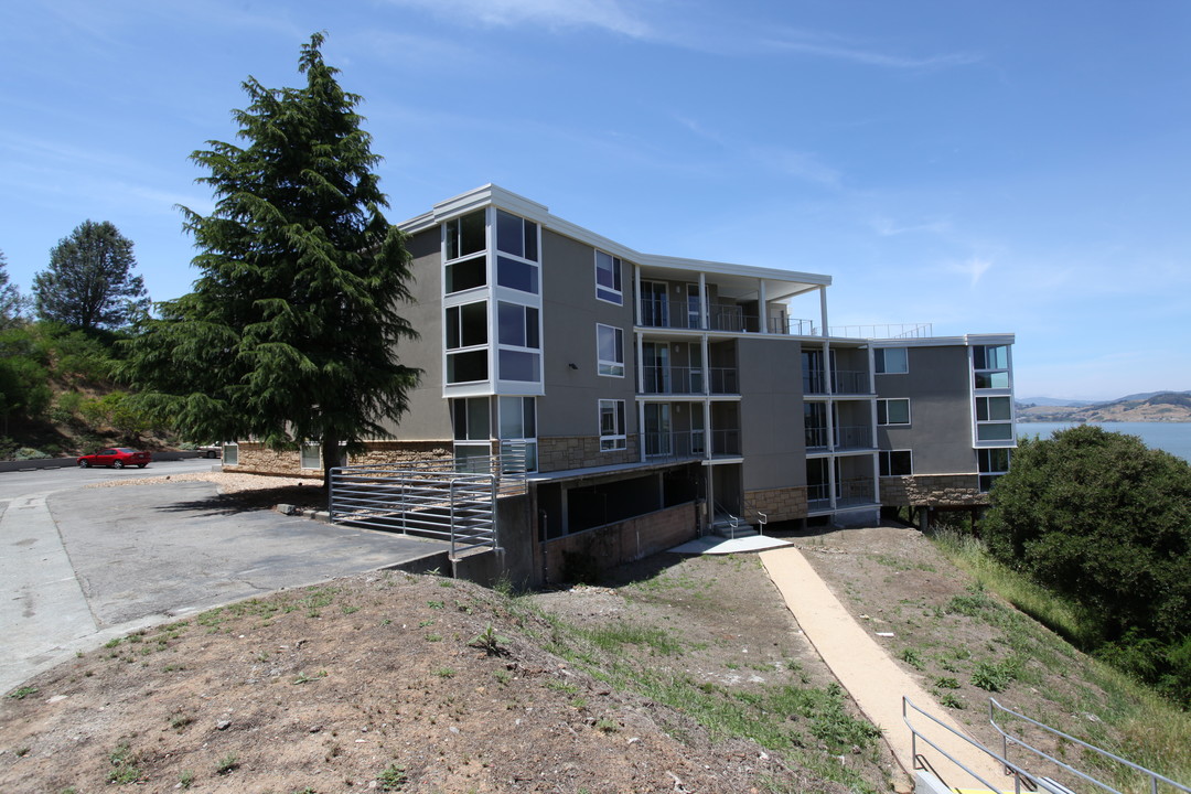 700 Robin Dr in Corte Madera, CA - Foto de edificio